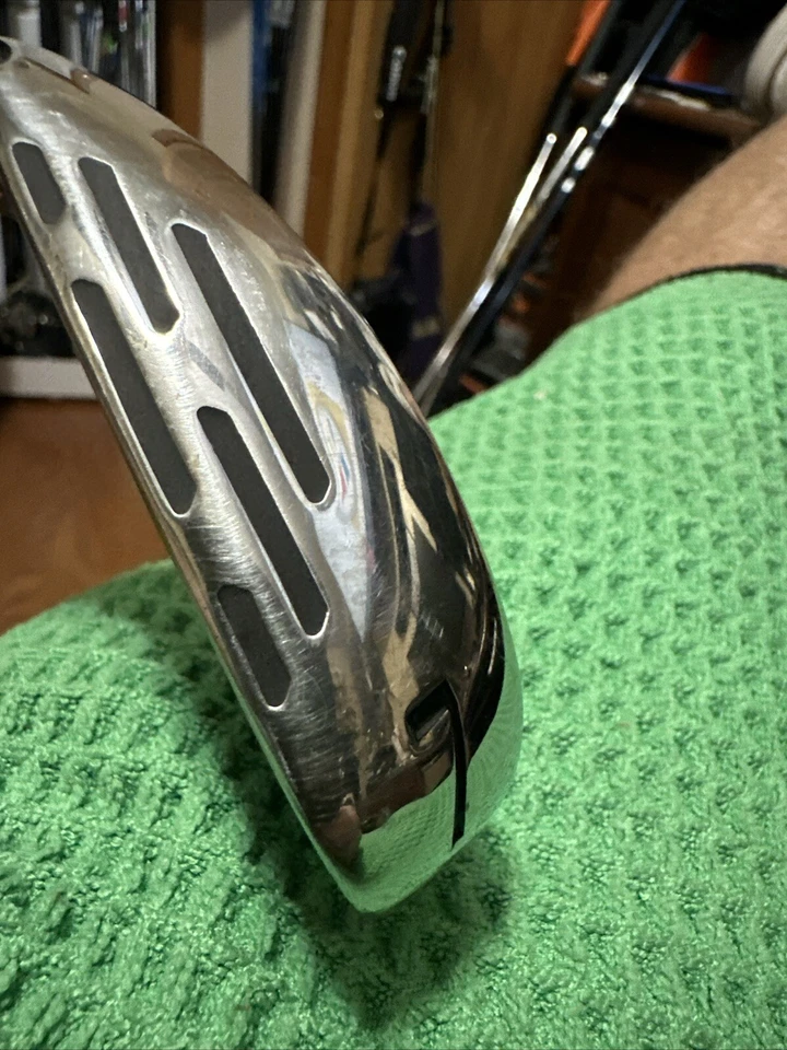 Nice Wilson Staff D7 Demo /Fitting 7 Iron Recoil Dart F4 Stiff Graphite +.5” - Image 3 of 4