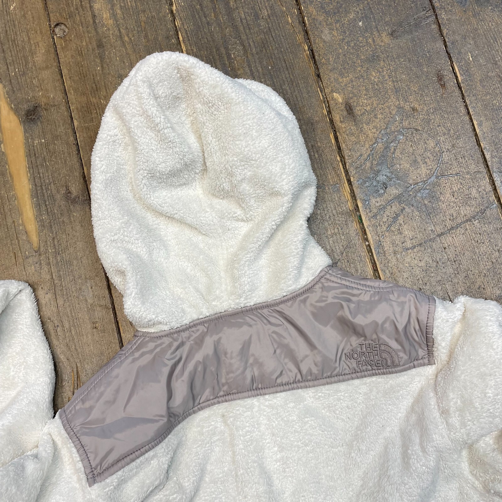 The North Face Fleece Full-Zip Teddy Soft Hoodie Jacket, White, Womens Small image 8