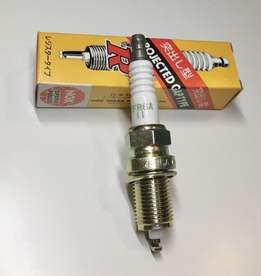 NGK ZFR6A-11 Zündkerze 1041 passend für MAZDA 626,929  spark plug la bougie cand