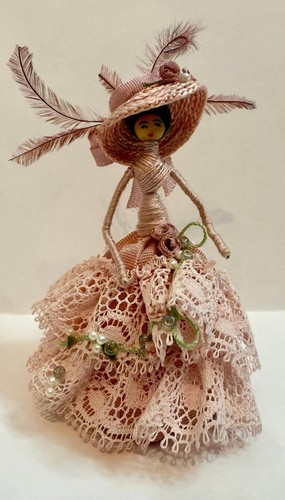 RARE ANTIQUE Seed Head Miniature Dolls Fancy Dresses Hats WS 2.5" 1920-50s - Picture 17 of 26