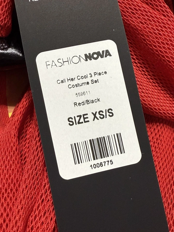 Sexy Forplay Super Traje Los Increíbles Rojo y Negro Superhéroe Costo Moda Nova Foto 4 de 4