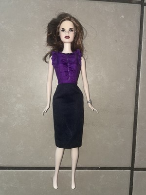 Barbie The Twilight Saga Esme Pink Label 2012 X8247 NEW NIB