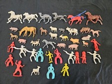 Large LOT Vintage Plastic Toy Animals Calvary Cowboys Indians Horses 1960s