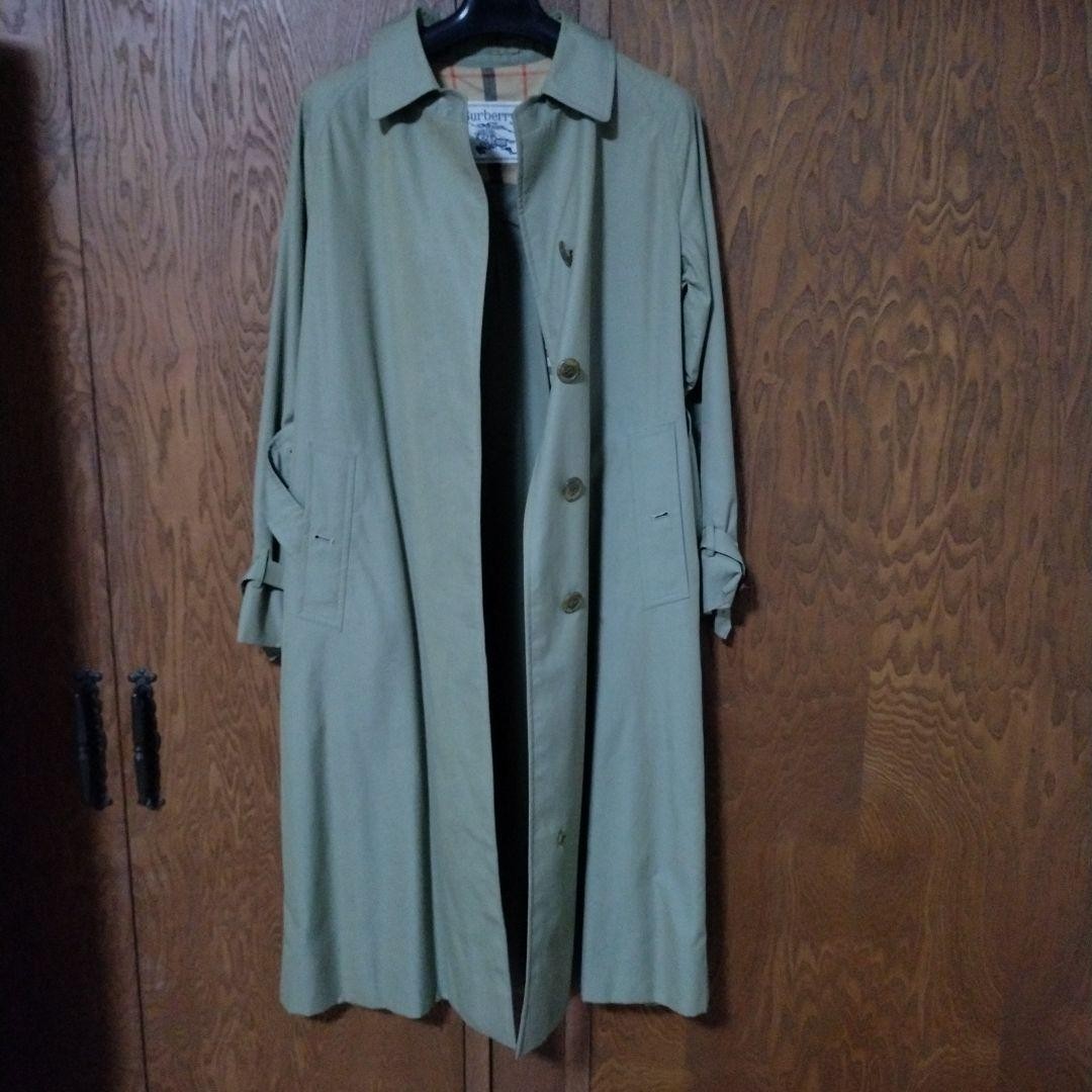 Burberry Olive Green Belted Trench Coat for Men and Women
