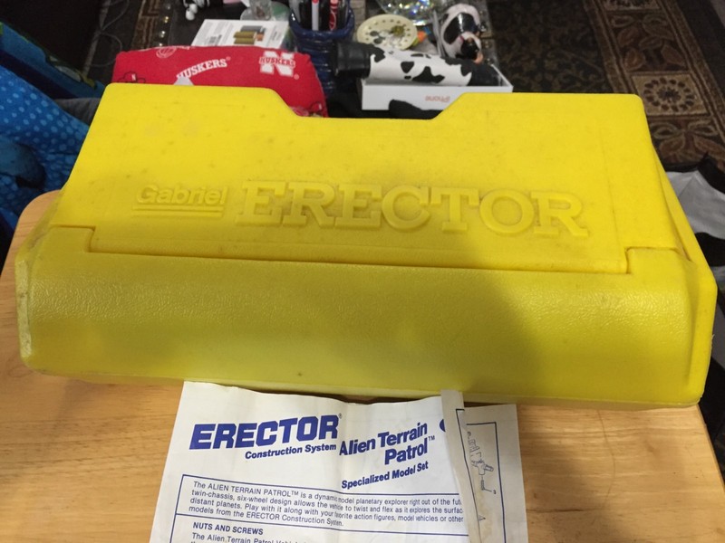 Vintage 1970s Gabriel Erector Set Yellow Case w/ Pieces & Instructions