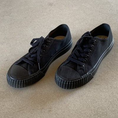 PF Flyers Shoes Mens Size 9.5 Black Canvas Low Top Comfort Sneakers MC2002SD W11