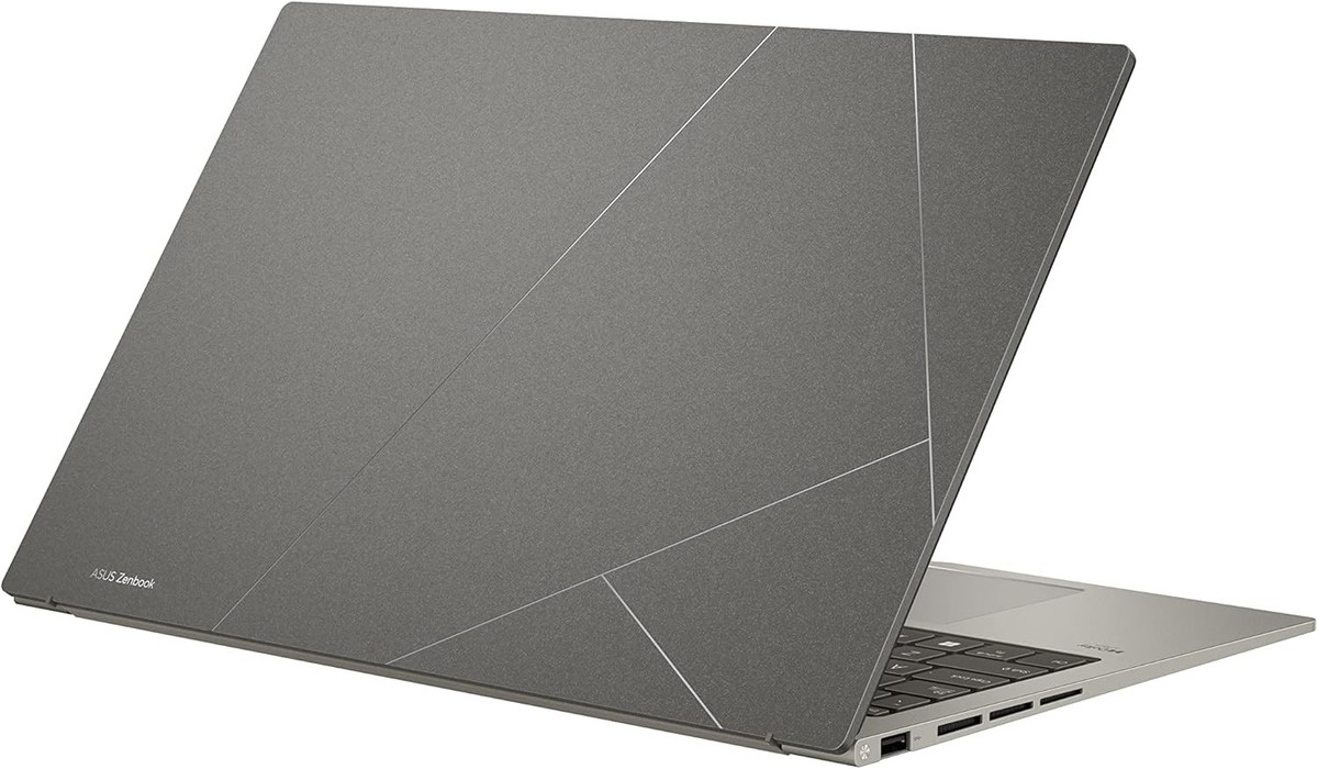 ASUS Zenbook 15 UM3504DA 15.6