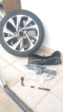 Ruota con cerchio 17 originale auris ibrida anno 2015 con kit montaggio 