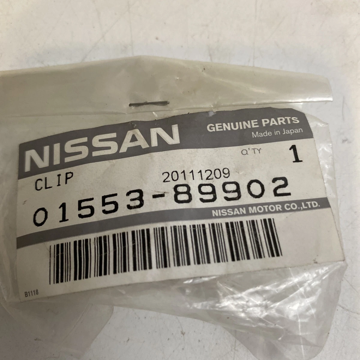 New Genuine Nissan / Infiniti Clip 0155389902 / 01553-89902 OEM 