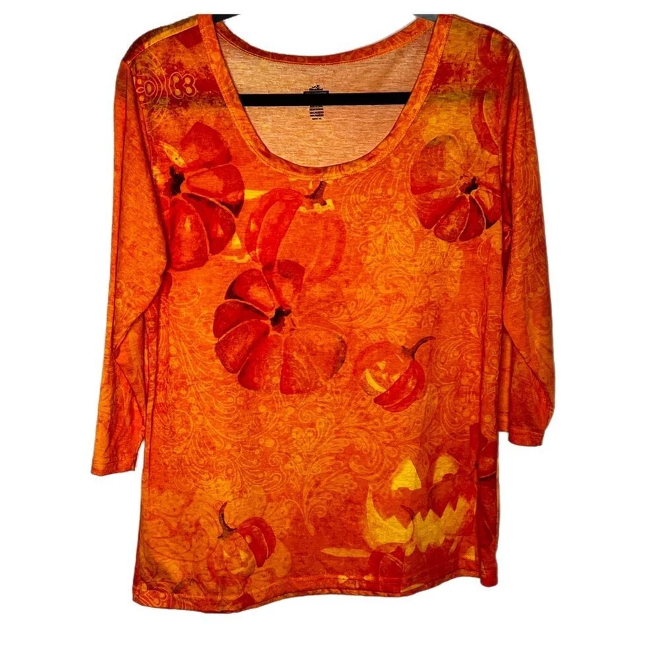 Camiseta grande Halloween. Celebra marca. Naranja con calabazas. Tan lindo Foto 2 de 4