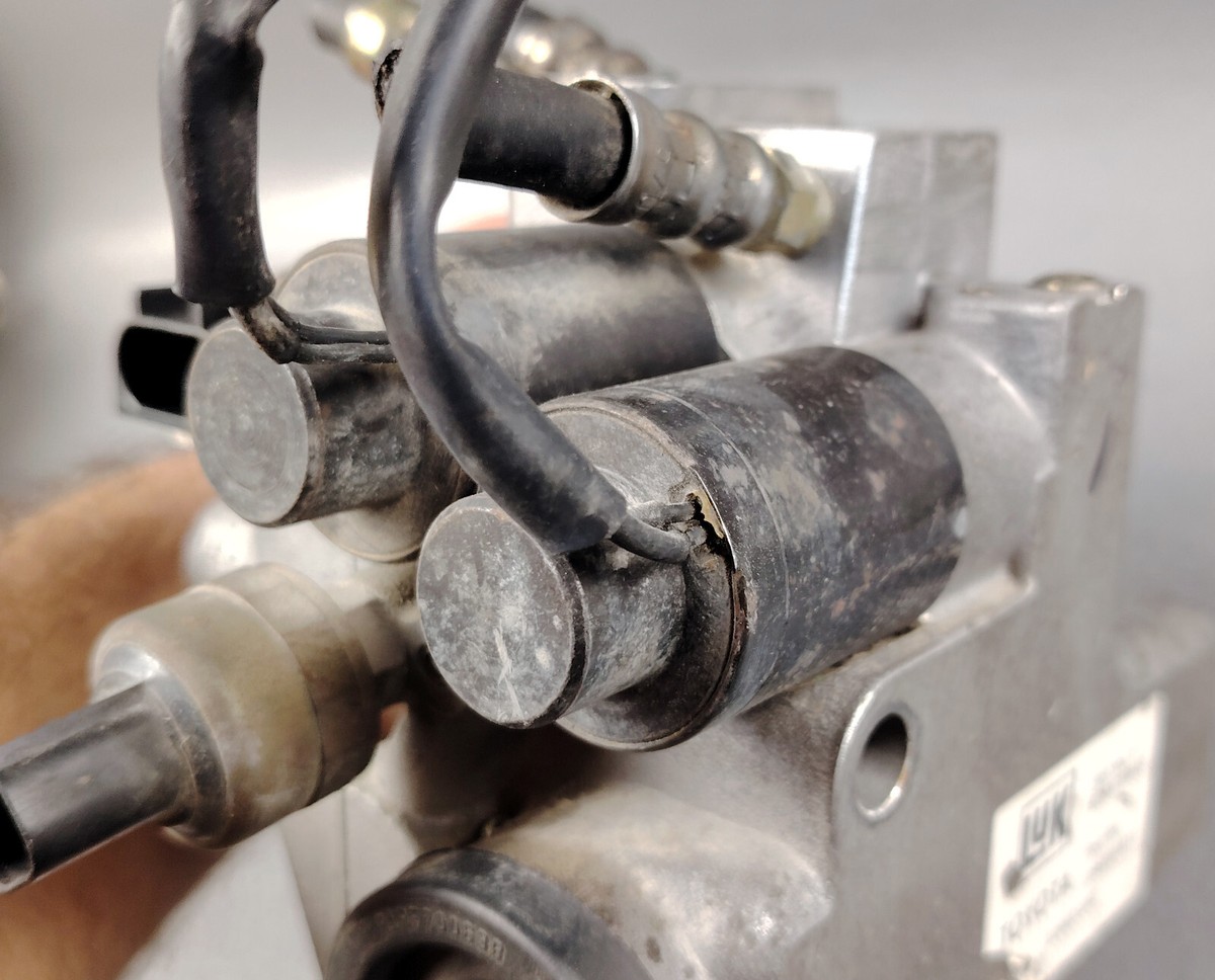 TOYOTA MR2 ZZW30 PUMP & ACTUATOR SEQUENTIAL MODE MANUAL TOYOTA MR2 ZZW30 PUMP & ACTUATOR SEQUENTIAL MODE MANUAL