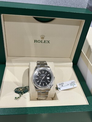   Rolex Datejust 41 Black Index Fluted Bezel 126334 Oyster Complete Unworn  