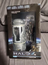 Halo 4 UNSC Series 1 Cryotube + Master Chief McFarlane 