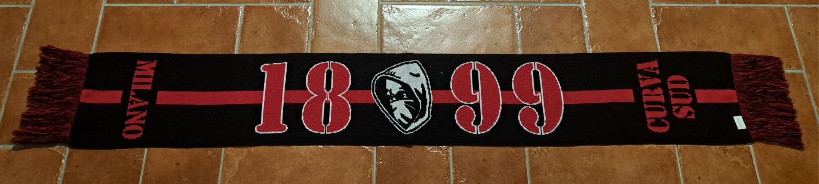 Foto 2 di 2