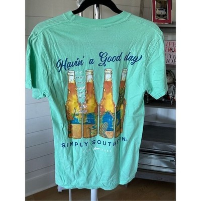 Simply Southern cold beer bottle beach scene short sleeve t-shirt sz small NWT