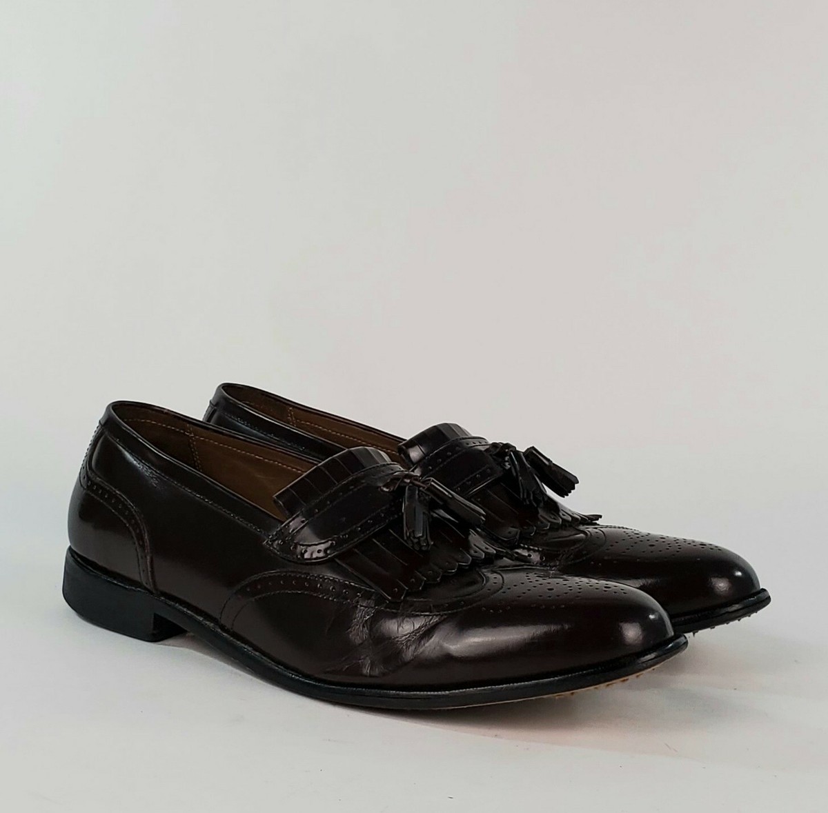 Florsheim Black Leather Tassel Kilt Brogue Wingtip Slip On Oxfords Shoes Mens 9M Florsheim Black Leather Tassel Kilt Brogue | Mercari main image 4