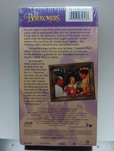 The Borrowers (VHS, 1996) Warner Bros Factory Sealed Includes Free Shipping - Foto 2 di 3