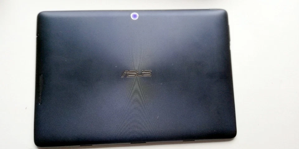 ASUS Transformer Pad TF300T 32GB, Wi-Fi, 10.1in - Blue NEEDS TO BE REPAIRED  - Image 4 of 4