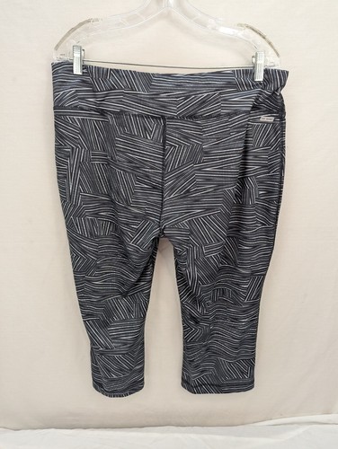 Danskin Now Fitted Dri More Capri Black and White Size XL 16 18 with Key Pocket - Picture 8 of 15