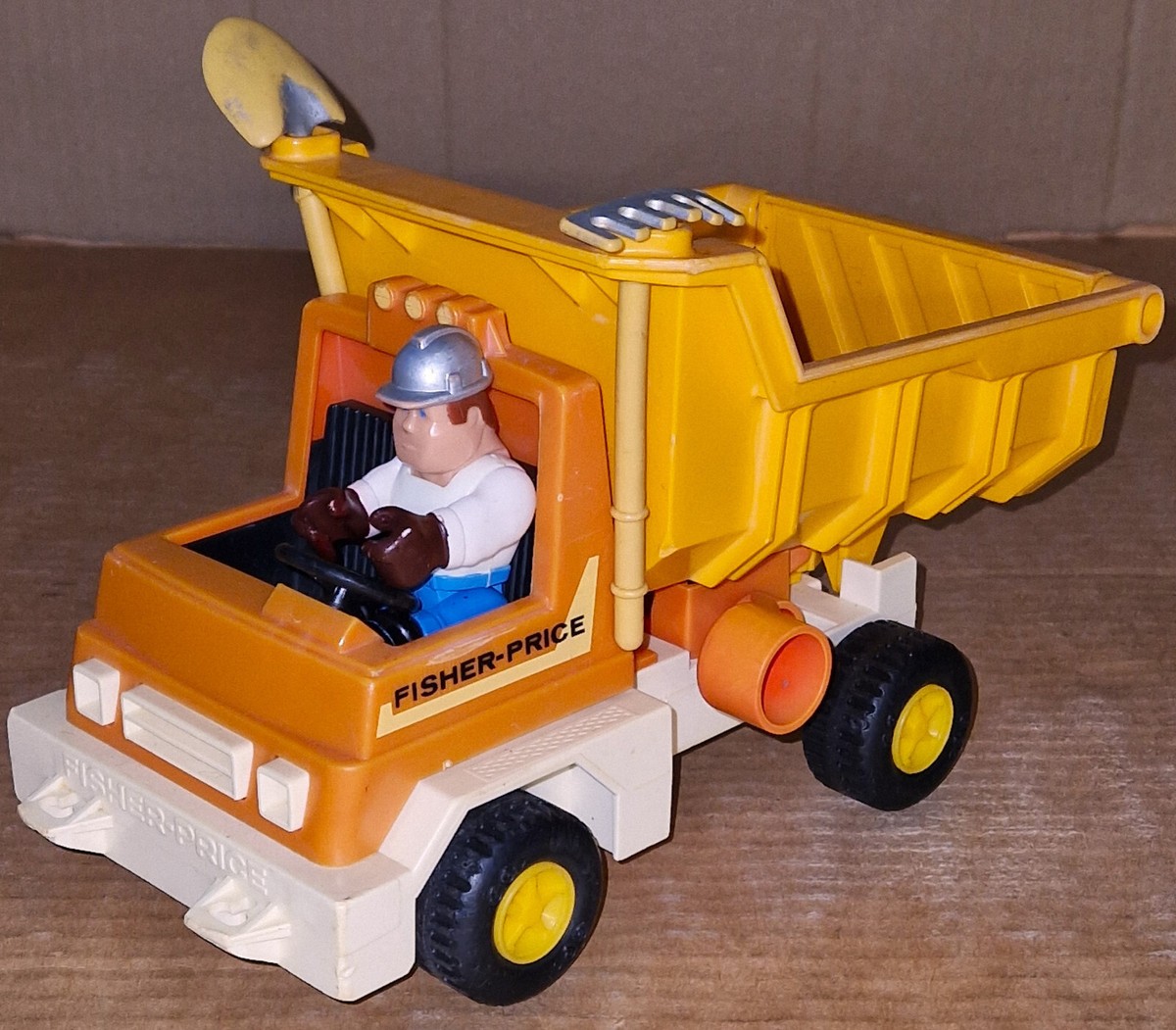 Vintage 70's Fisher-Price #328 Husky Helpers HIGHWAY DUMP TRUCK 100%  Complete