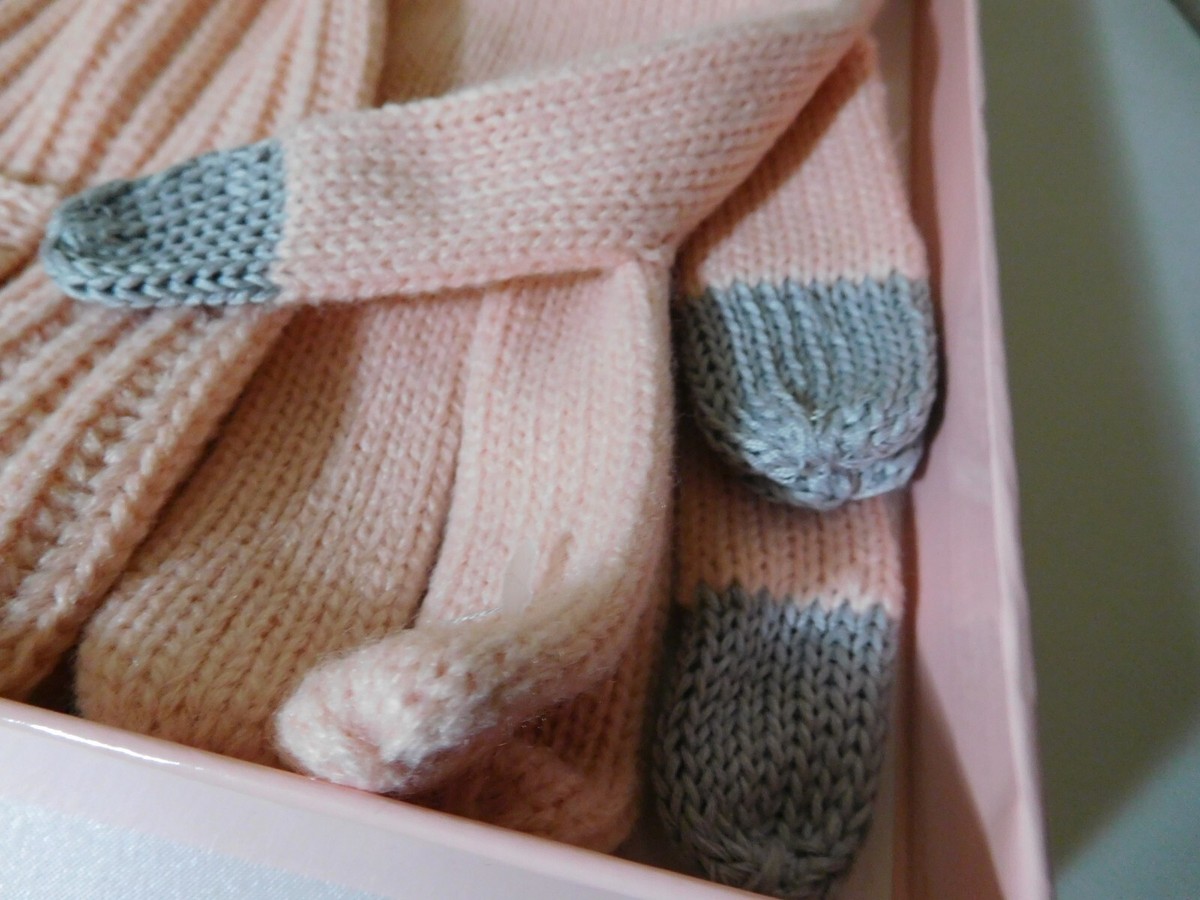 New Kate Spade New York Bow Beanie and Gloves Set in English 