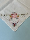 Vtg Cotton Hankie Embroidered & Crocheted Flowers w/Cut Out Design 10.5" Square