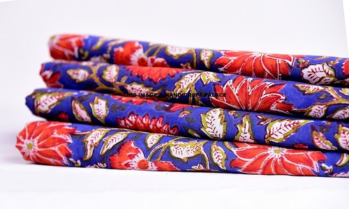 Hand Print Indian Fabric Block Cotton Floral Sanganeri Natural Handmade 2.5 Yard - Picture 2 of 3