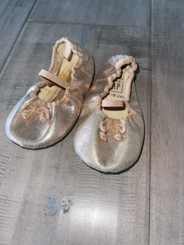 baby Gap Girls Crib Shoes - Ballet flats - Rose Gold - 18-24 months - Picture 1 of 3