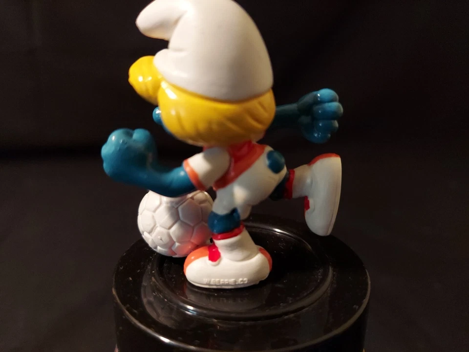 Pitufos 20163 Pitufina Fútbol Pitufo Figura De Colección Juguete PVC Estatuilla Foto 3 de 4