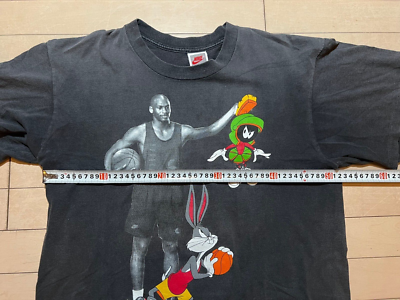 Vintage 1993 Nike Air Michael Jordan Looney Tunes Space Jam Mars T