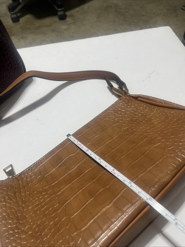 Lot Of Three Shiny Croc Embossed Zipper Close Adjustable Strap Crossbody Purses - Picture 14 of 16
