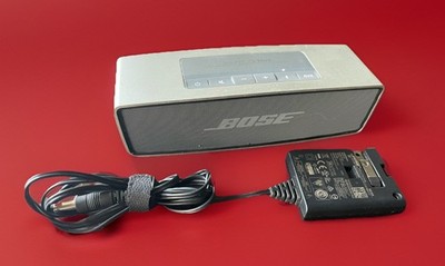 Bose SoundLink Mini I Bluetooth Speaker Silver /Bose Deep Bass