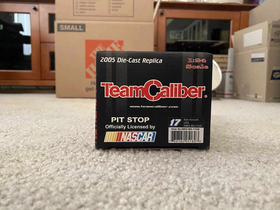 Matt Kenseth #17 USG Sheetrock 2005 Fusion escala 1:24 Team Caliber Foto 4 de 4
