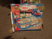 Thomas & Friends Rail Set, Medium Set, Playset, Turntable, Tomy Tomica World.
