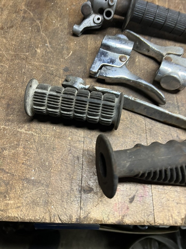 Indian Hodaka Kawasaki Motorcycle Dirt Bike Hand Brake Levers Throttle