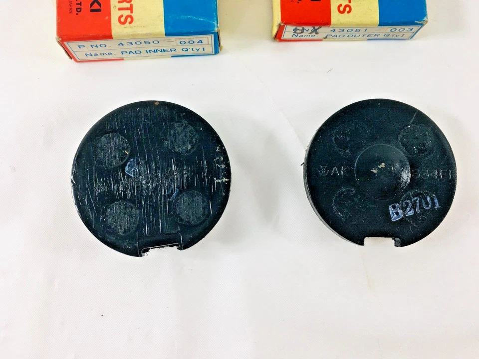 JUEGO PASTILLAS FRENO DELANTERO NUEVO KAWASAKI KZ400A KZ400D Foto 4 de 4