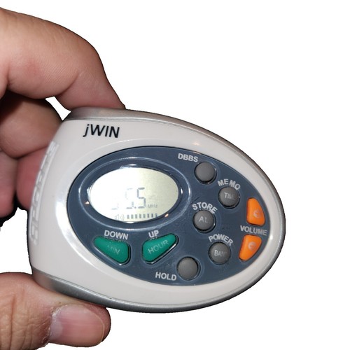 NEW ZX Advance With ZX FM AM Radio V-12799 Battery AC DC Power