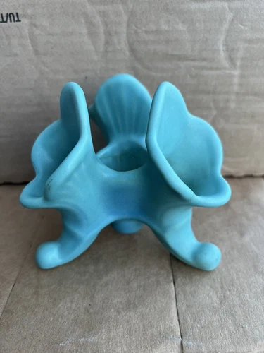 Vintage Van Briggle Art Pottery 3 Footed Tulip Candle Holder Beautiful