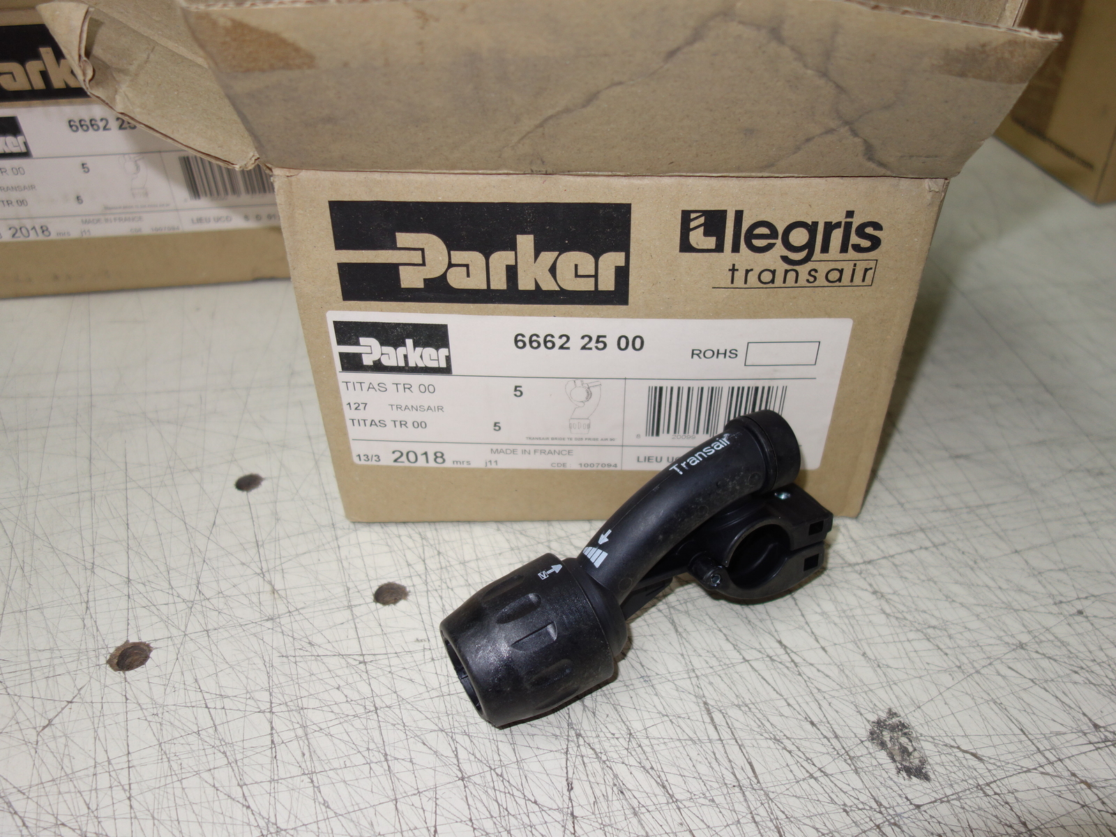 Box of 5x * Parker Transair 6662 25 00 Quick Assembly Bracket w/ Drop Outl * NEW