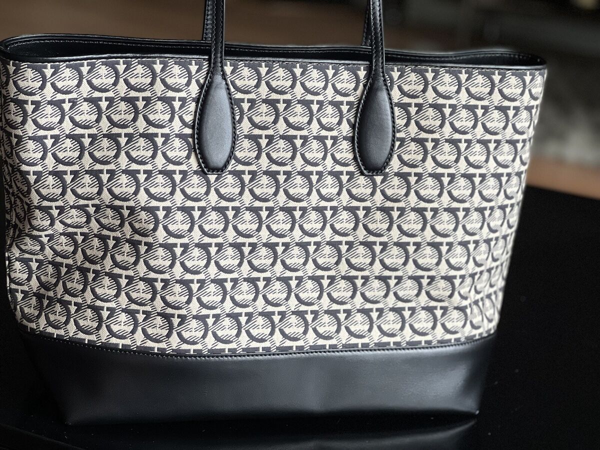 SALVATORE FERRAGAMO Studio Gancini Large Coated Canvas Tote SALVATORE FERRAGAMO Studio Gancini Large Coated Canvas Tote