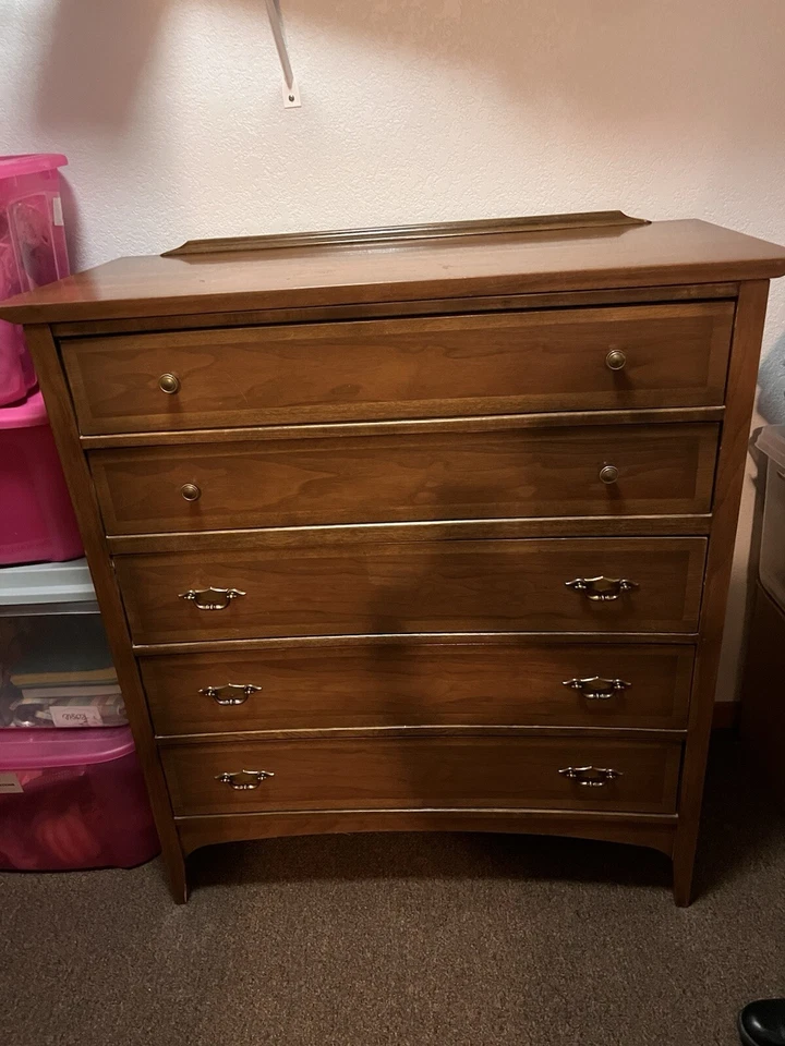 Mueble de dormitorio 4 piezas de los años 40. Antiguo Foto 3 de 4