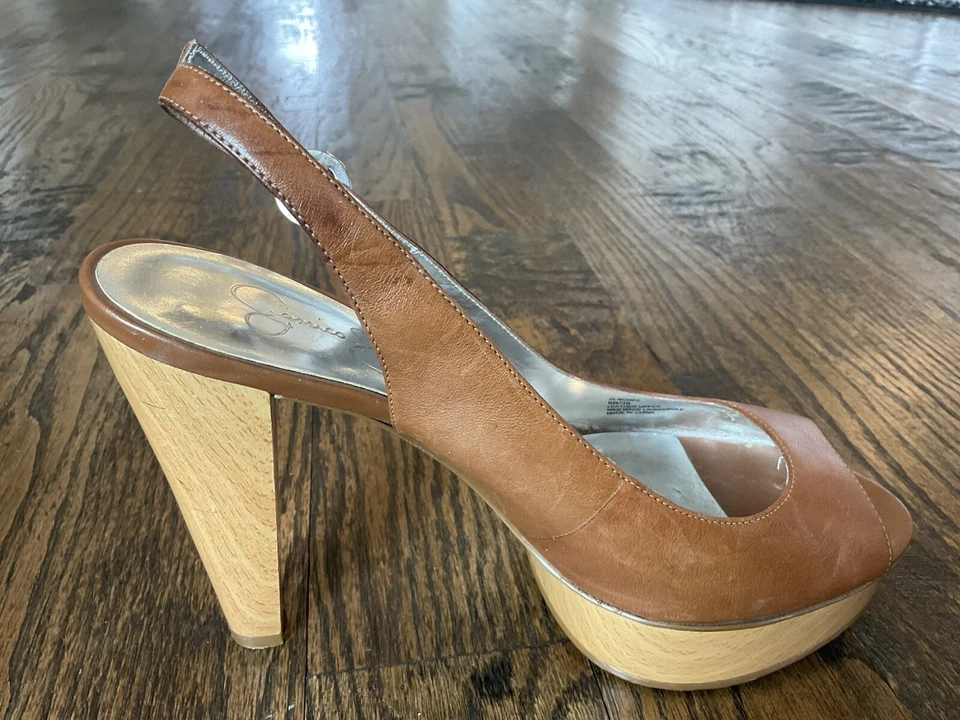 Salto plataforma feminino JESSICA SIMPSON "Bonee" couro marrom tamanho 8 B - Imagem 2 de 4