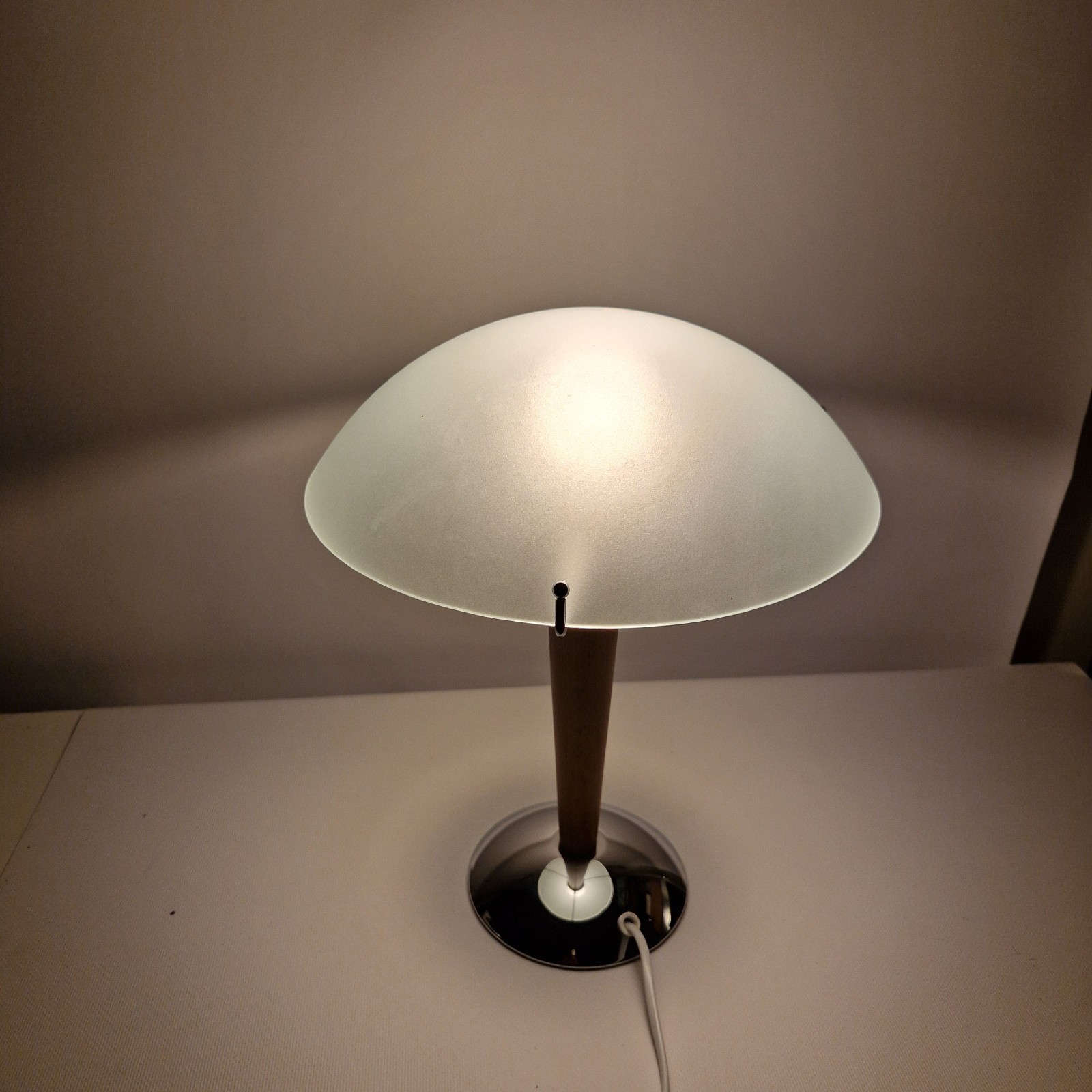 Foto 11 di 14