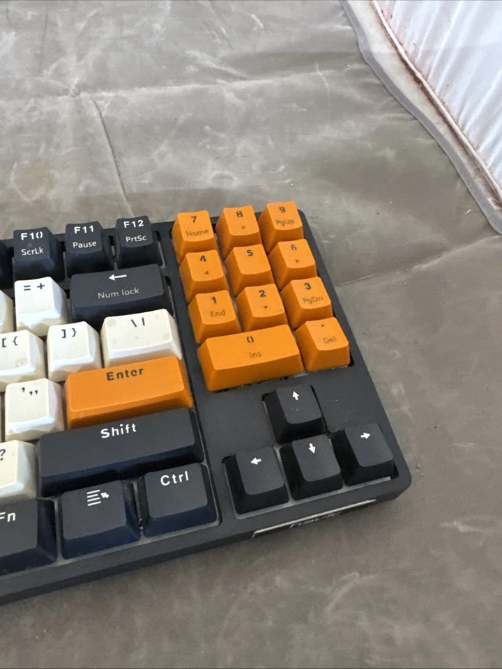 HAVIT KB487L Mechanical PC Keyboard Red Switch 89 Keys (Black/Orange/White) - Image 4 of 4