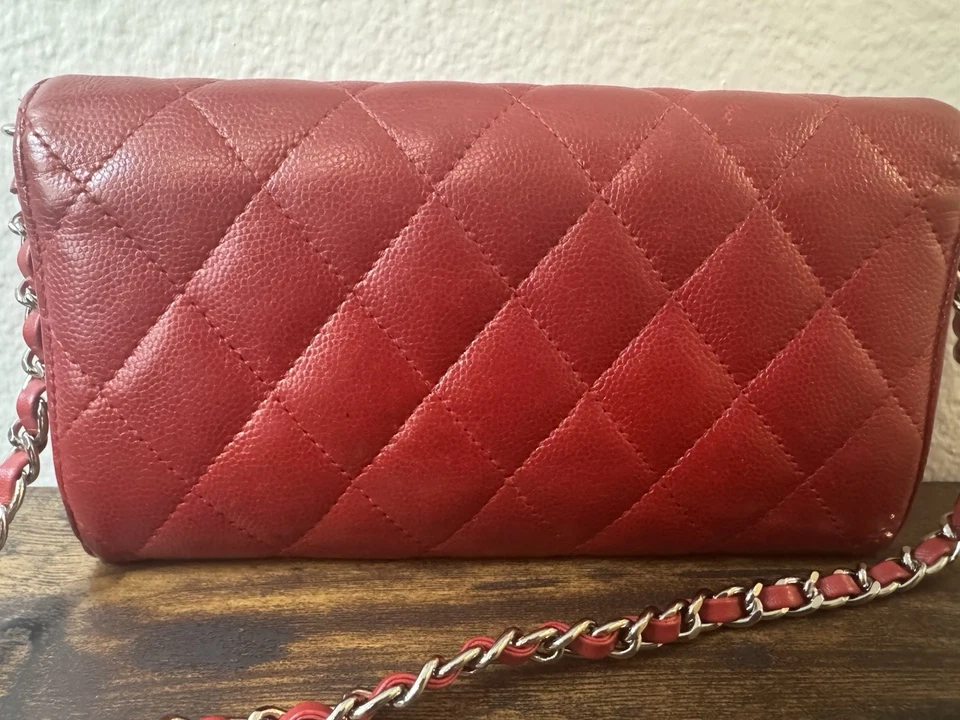 CHANEL - Red Caviar Leather Quilted Large Gusset Wallet On Chain W Dustbag & Box - Image 4 of 4