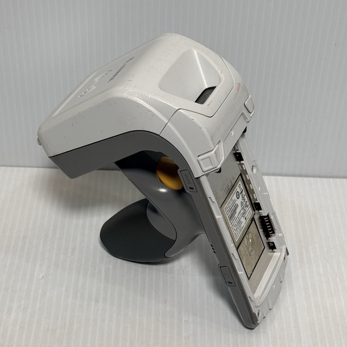 ZEBRA RFD8500 バーコードリーダー / RFIDリーダー 【公式通販】