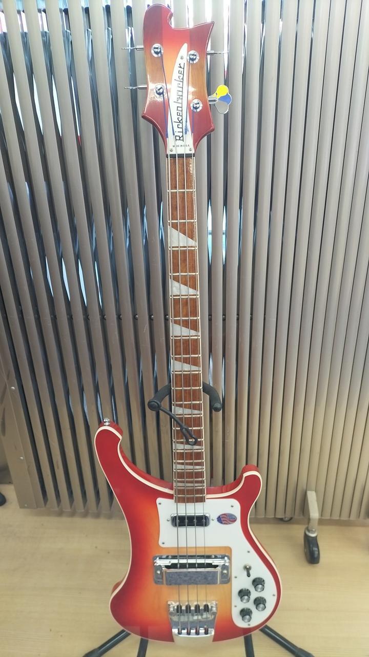 rickenbacker copy bass guitar