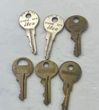 Brass Key Lot Ilco, Master Hudson Keys Padlocks File Cabinets Lot Of 6