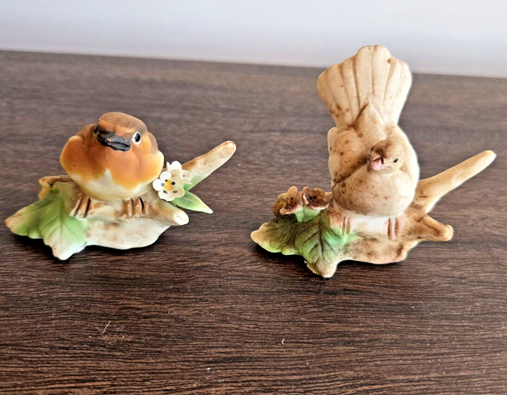 VINTAGE CAPODIMONTE BIRD FIGURES PORCELAIN MADE IN ITALY