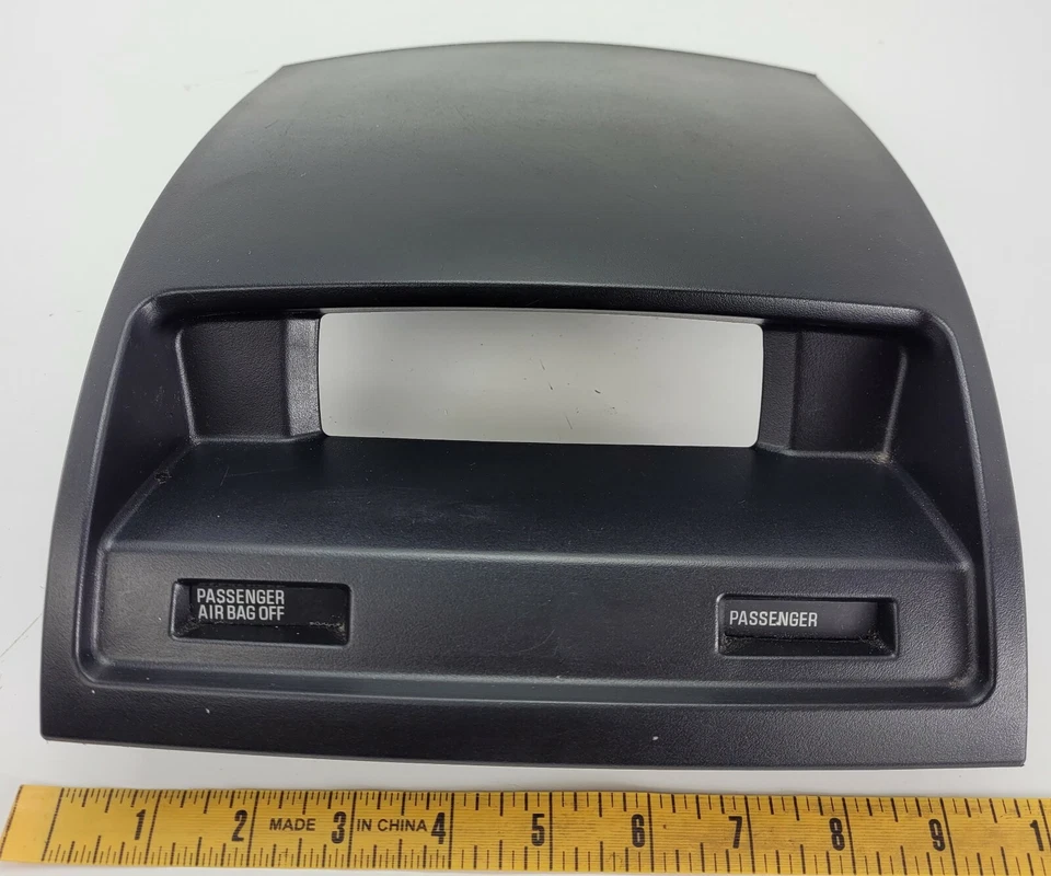 Mitsubishi Galant 2010 tablero central bisel moldura con reloj negro Foto 2 de 4